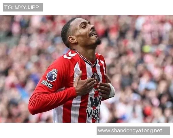 足球传奇亨利的时尚穿搭解析引领潮流风向标